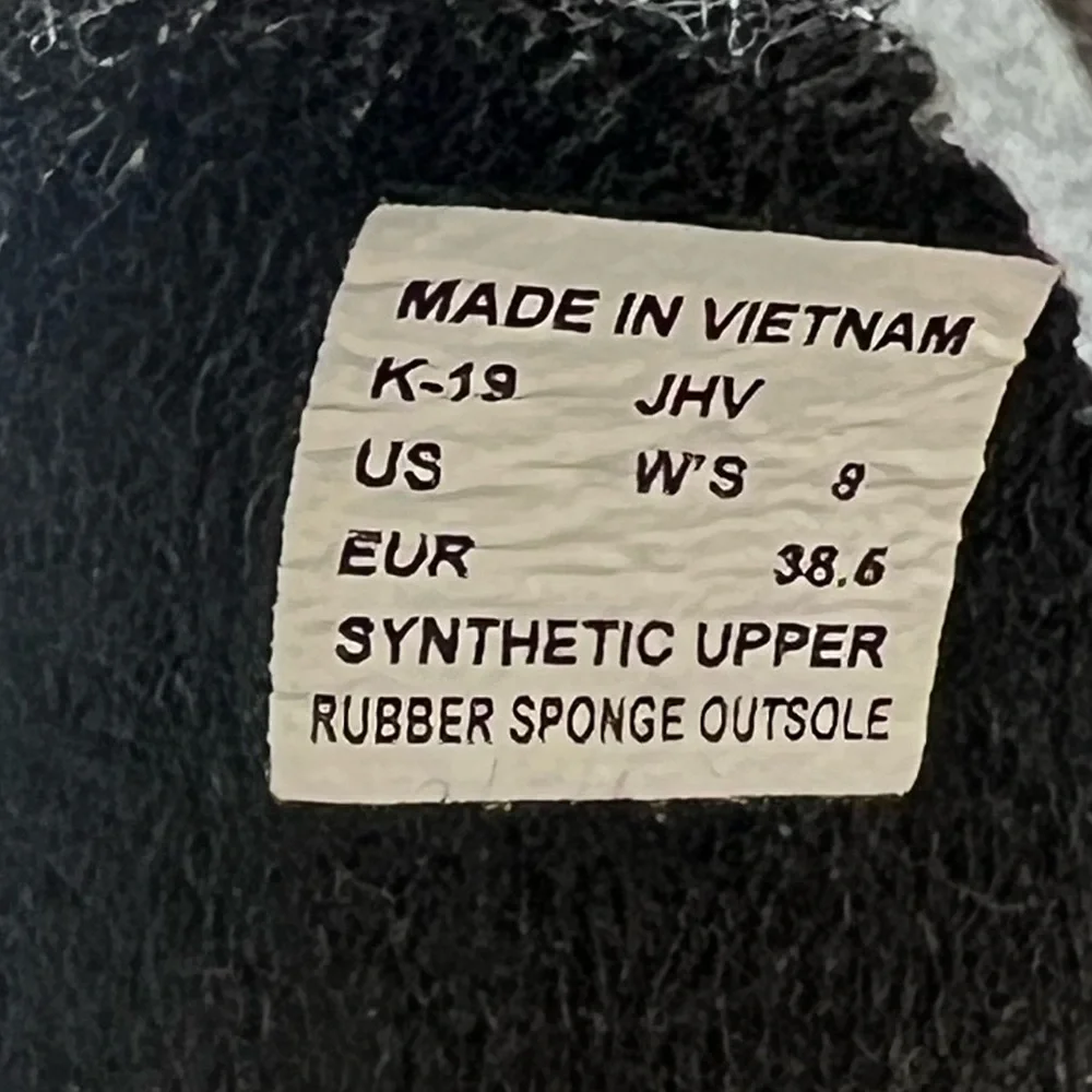 Reef Cushion Vista - Picture 5 of 6